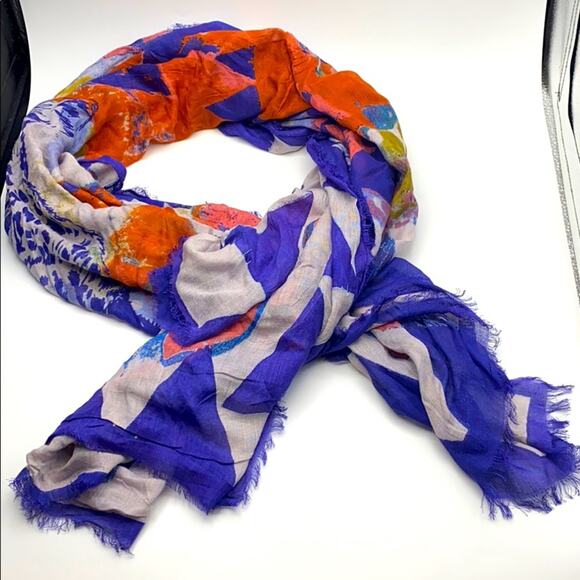 BCBG Generation Boho Cheetah Safari Winter Scarf - Picture 1 of 5